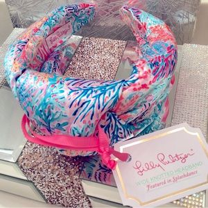 - Beautiful Lilly Pulitzer headband last one